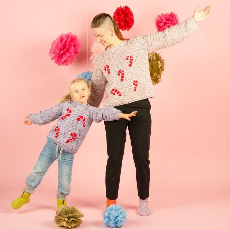 Candy Canes Sweater by The Rainbow Pumpkin free crochet pattern by The Rainbow Pumpkin (for Hobbii)