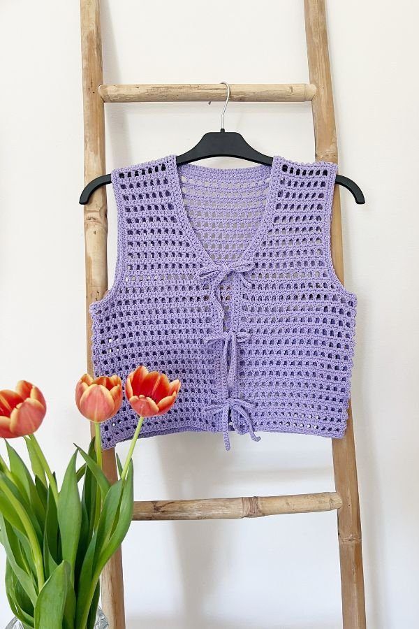 Iris Vest Top free crochet pattern by Carrie