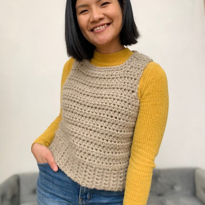 KnitcroAddict Crochet Sweater Vest free crochet pattern by Wan